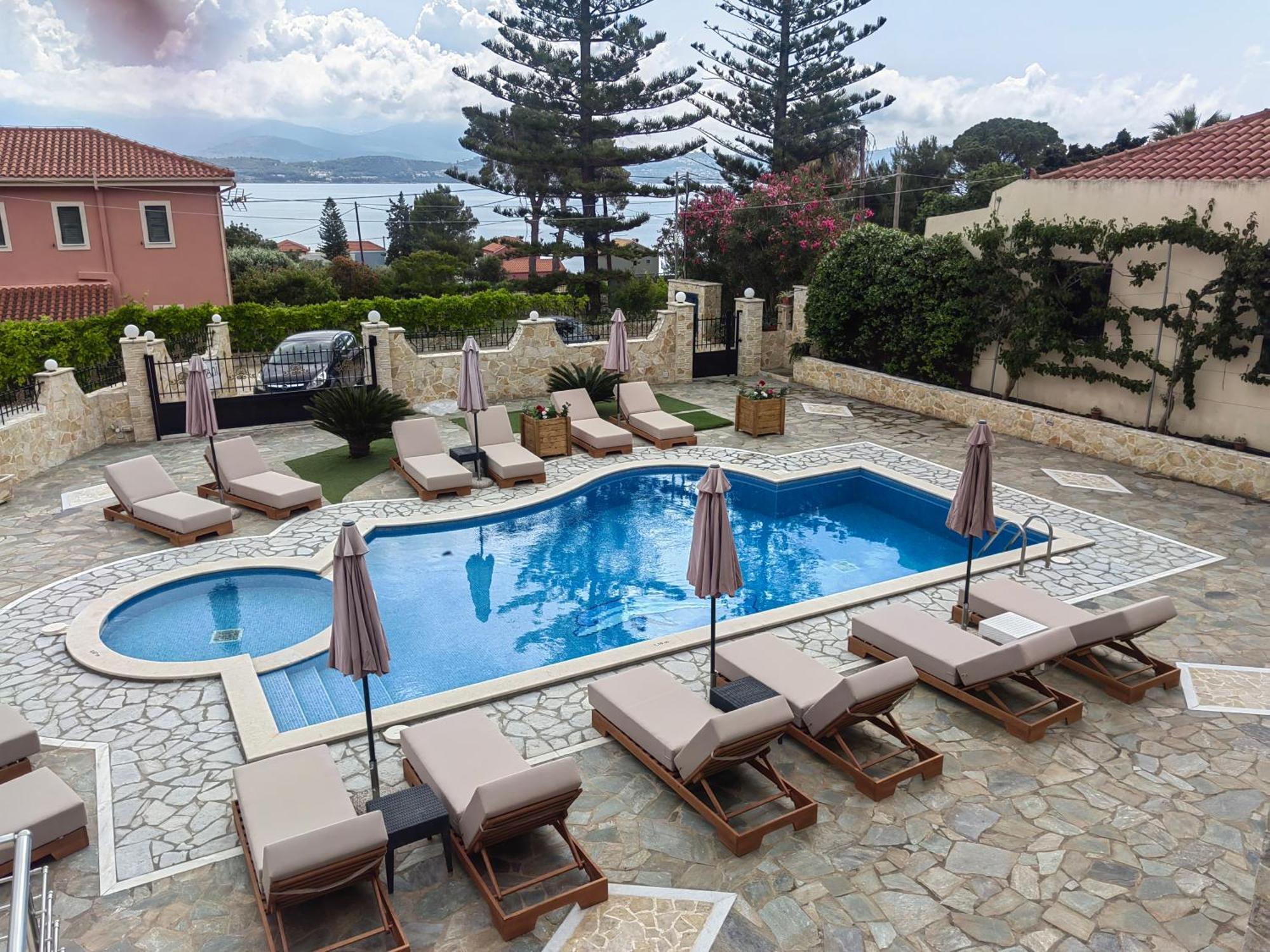 Diwani Luxury Villas Lixoúri Eksteriør bilde